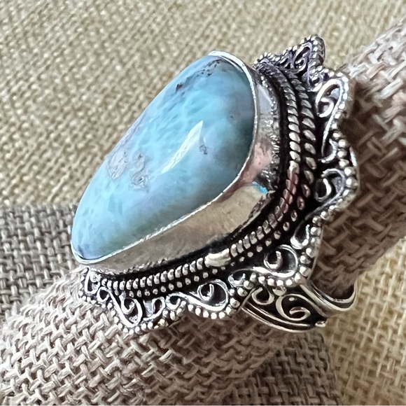 New Larimar Stone Silver Overlay Ring Size 7.25 - Picture 3 of 5